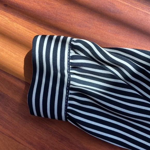 NWOT Bershka Top - Picture 4 of 7